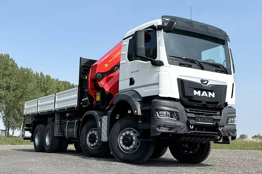 MAN TGS 41.440 BB CH 8x8 Camião com grua