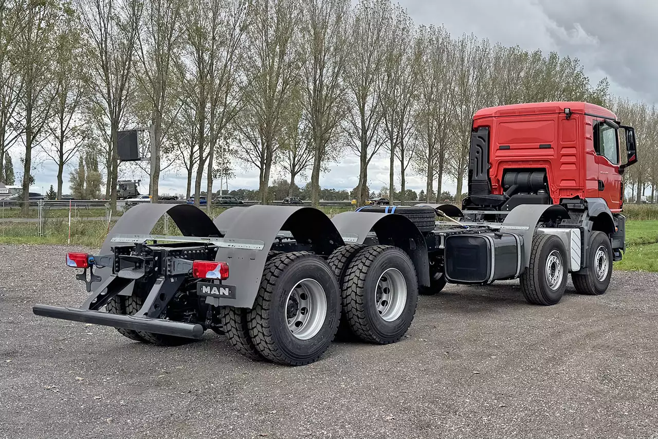 MAN TGS 41.480 BB CH 8x4 Chassis Cabin