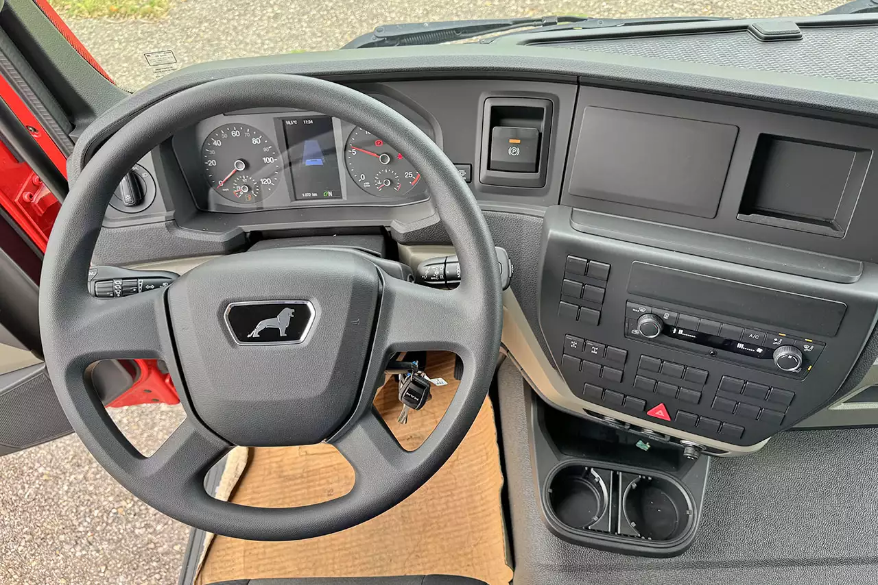 MAN TGS 41.480 BB CH 8x4 Chassis Cabin
