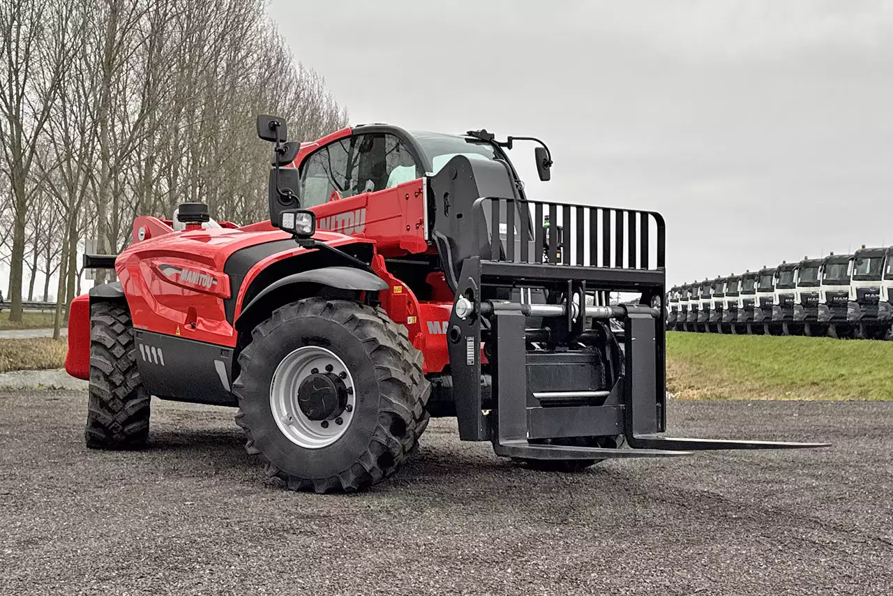 Manitou MHT-X 790 4x4 Telehandler