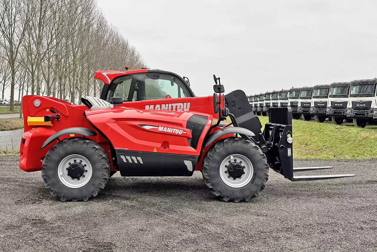 Manitou MHT-X 790 4x4 Telehandler