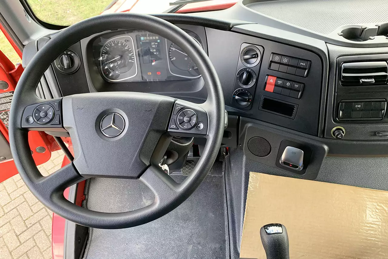 Mercedes-Benz Zetros 2042
