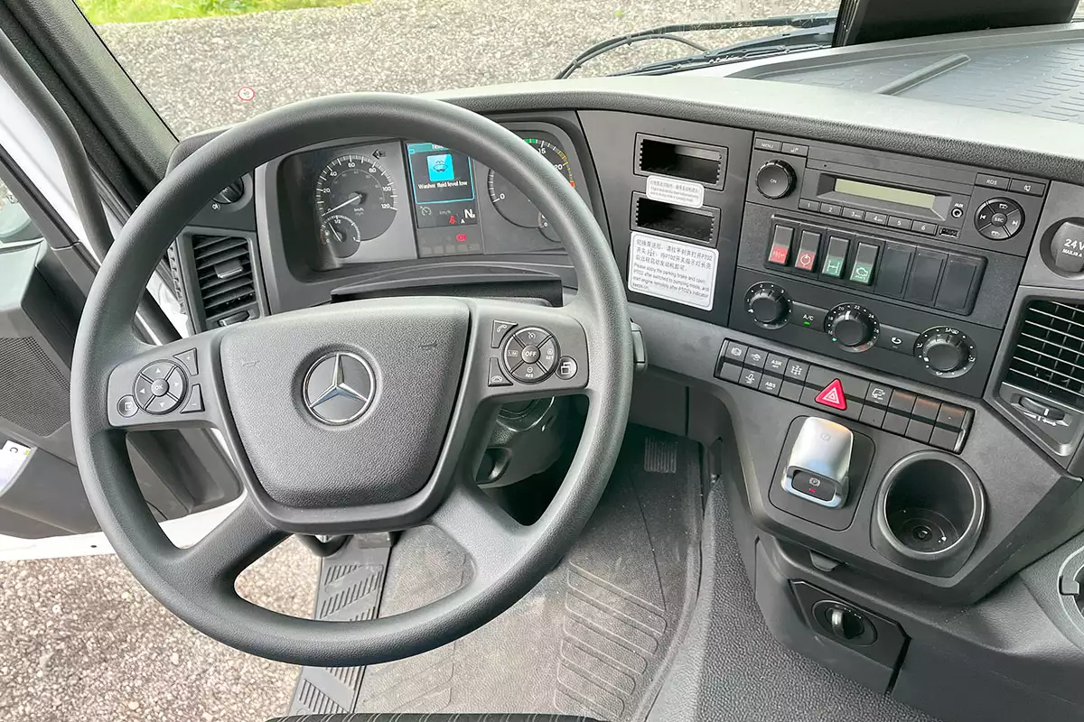 Mercedes-Benz Arocs 4140