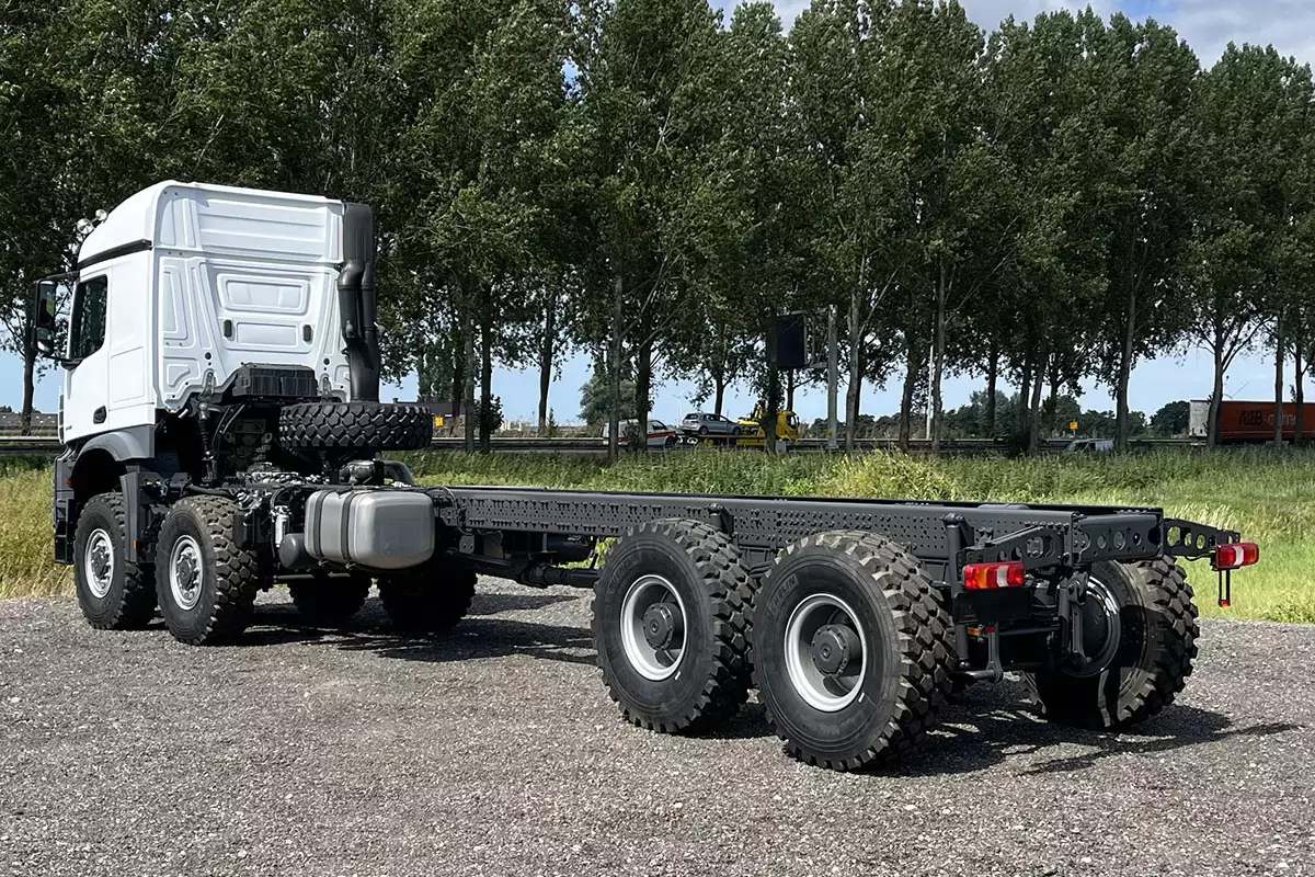 Mercedes-Benz Arocs 4145-AK