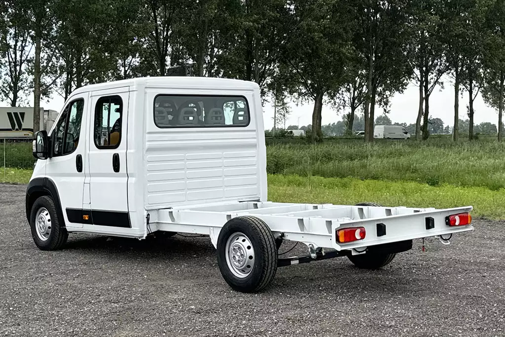 Peugeot Boxer L3H2 Crew 4x2 Châssis Cabine Van
