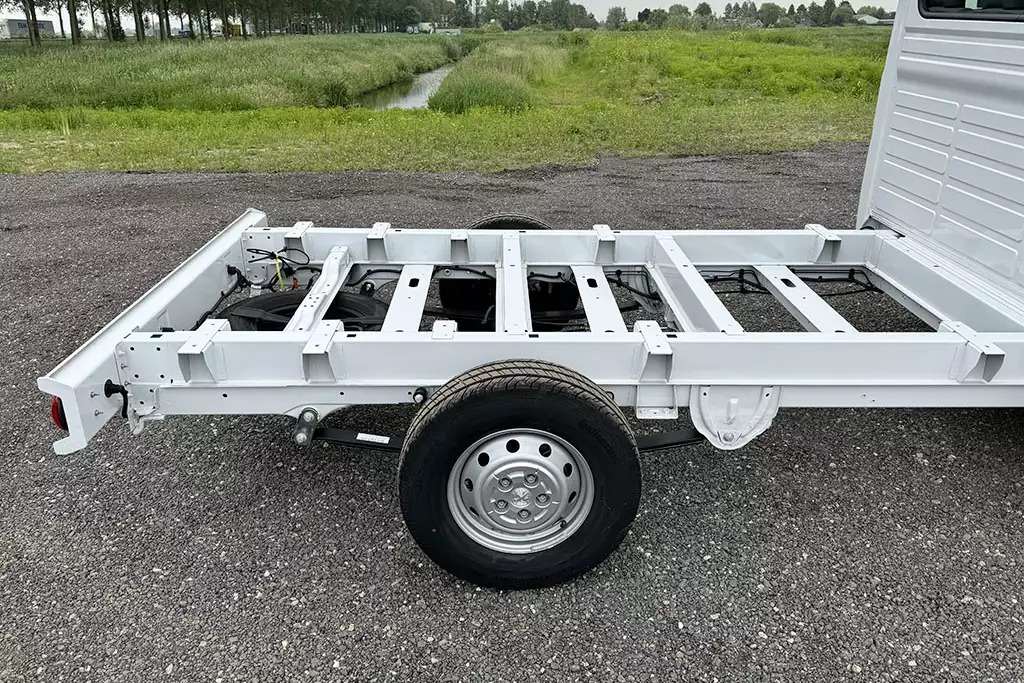 Peugeot Boxer L3H2 Crew 4x2 Châssis Cabine Van