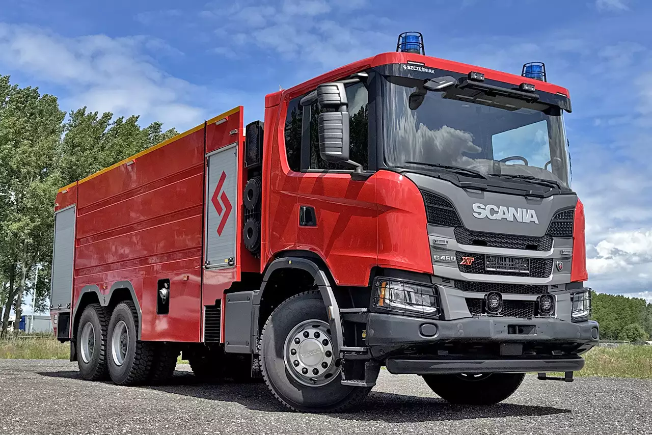 Scania G460 HZ 6x4 Camion de pompiers