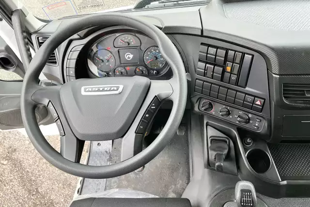 Astra HD9 66.38 6x6 Chassis Cabin