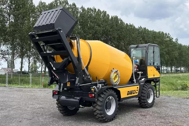 Dieci F7000 4x4 Self Loading Concrete Mixer