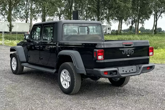 Jeep Gladiator Sport