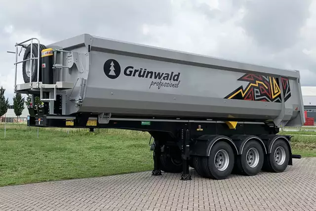 Grunwald TST 31 3-Axle Tipper Trailer