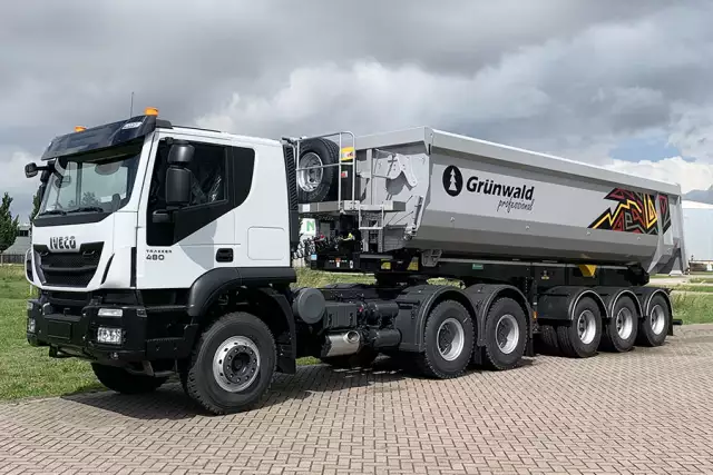 Grunwald TST 31 3-Axle Tipper Trailer