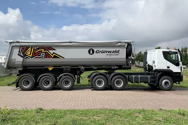 Grunwald TST 31 3-Axle Tipper Trailer