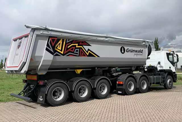 Grunwald TST 31 3-Axle Tipper Trailer