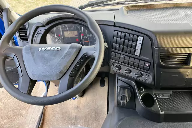 Iveco Trakker AD410T50