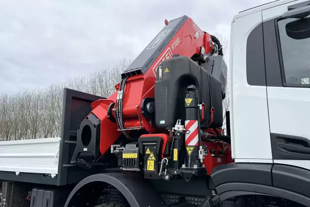 Iveco T-Way AD410T47WH AT Fassi F1150RA2.28
