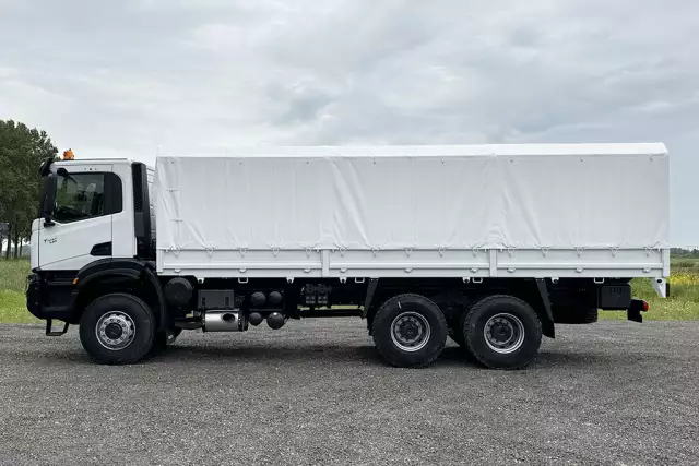Iveco T-Way AD380T43WH AT