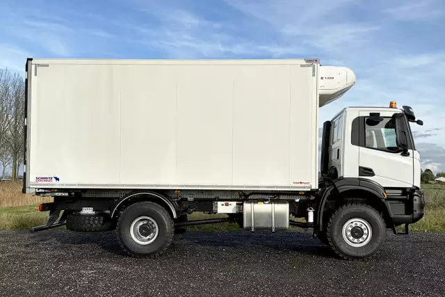 Iveco T-Way AD190T43WH AT