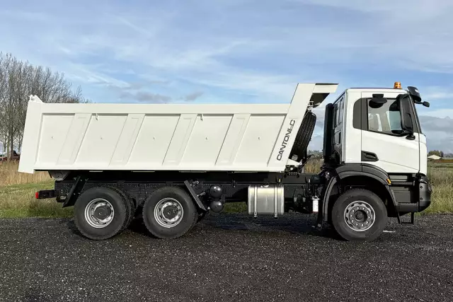 Iveco T-Way AD380T43H-3800 AT