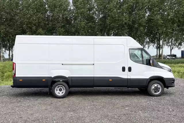 Iveco Daily 50C15V 4x2 Closed Van