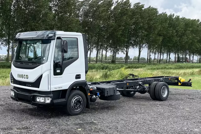 Iveco Eurocargo ML110EL18-4815 4x2 Chassis Cabin