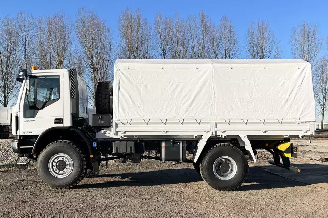 Iveco Eurocargo ML150E24WS 4x4 Tarpaulin/Canvas Body Truck