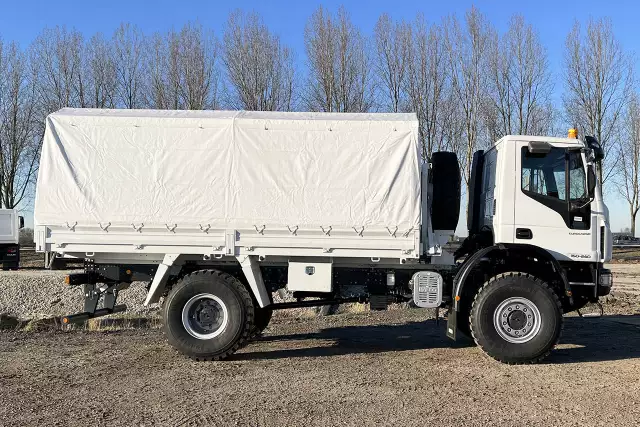 Iveco Eurocargo ML150E24WS 4x4 Tarpaulin/Canvas Body Truck