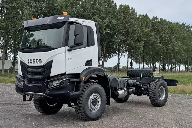 Iveco T-Way AD190T43WH-4500 AT