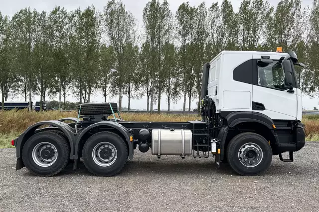 Iveco T-Way AT720T43TH AT ADR 6x4 Trator para semi-reboque