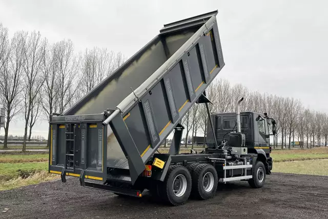 Iveco Trakker AD380T41H 6x4 Benne basculante