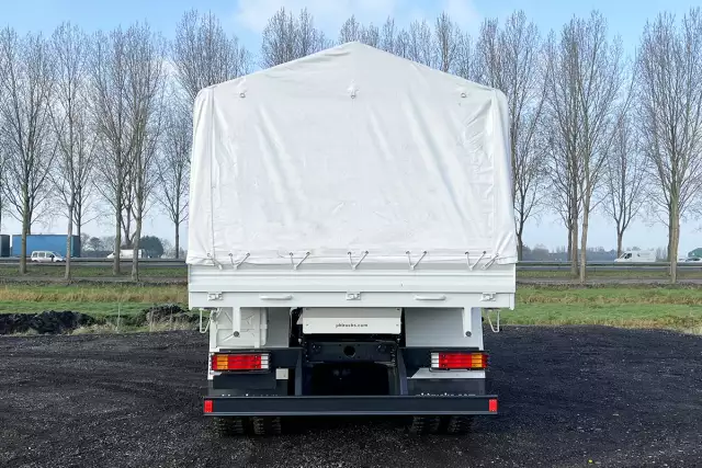 Iveco Trakker AD410T42H 8x4 Caisse bâchée