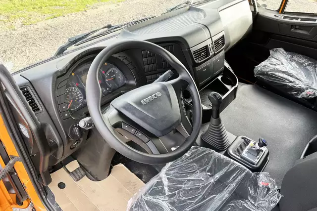 Iveco Trakker AT410T41H 8x4 Tipper Truck