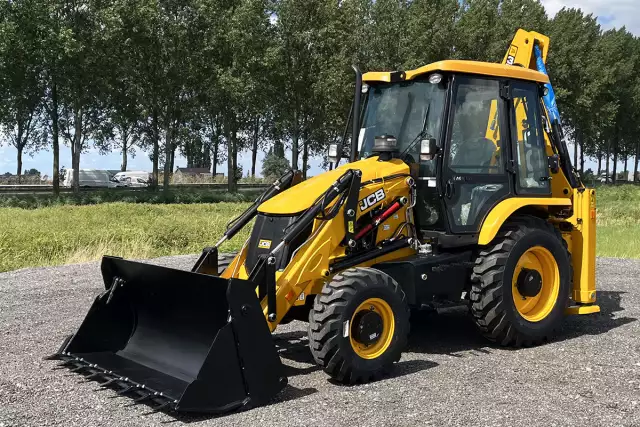 JCB 3DX Plus 4x4 Backhoe Loader