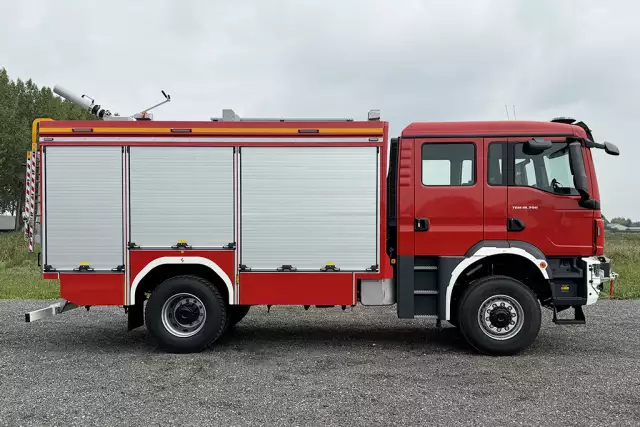 MAN TGM 18.290 BB CH 4x4 Camion de pompiers