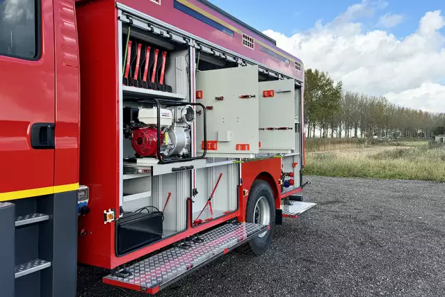 MAN TGM 18.320 BB CH 4x4 Camion de pompiers