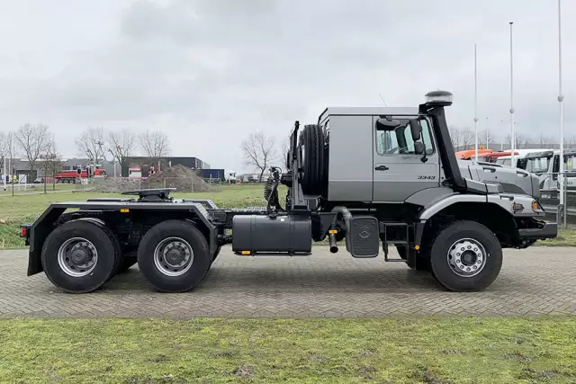 Mercedes-Benz Zetros 3343-S 6x4 Trator para semi-reboque