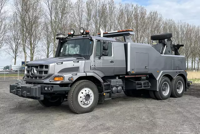 Mercedes-Benz Zetros 3345-K 6x4 Dépanneuse