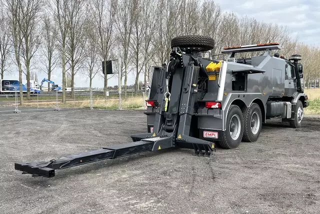 Mercedes-Benz Zetros 3345-K 6x4 Dépanneuse