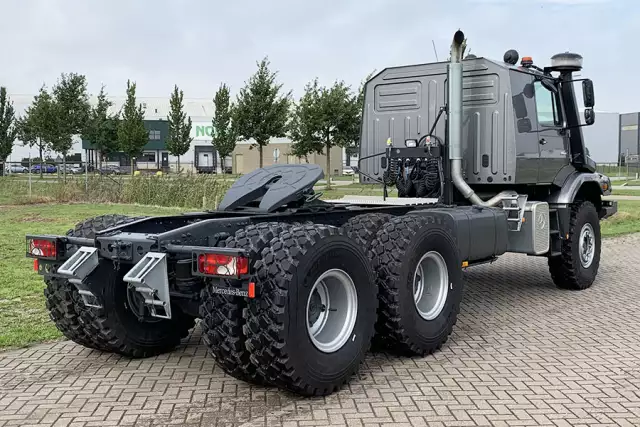 Mercedes-Benz Zetros 3643-S 6x4 Trator para semi-reboque