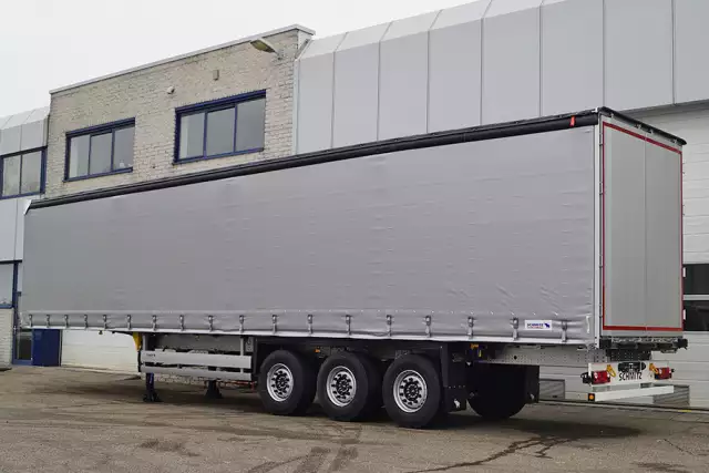 Schmitz Cargobull SCS 24/L 3-Axle Semi-reboque com lonas deslizantes