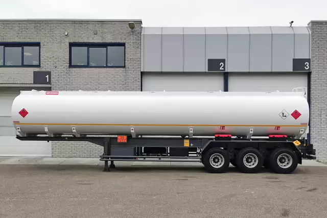 Sievering TSA45-5 ADR 3-Axle Fuel Tank Trailer