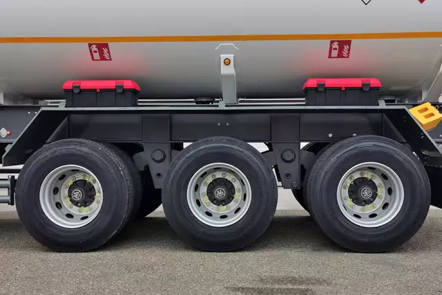 Sievering TSA45-5 ADR 3-Axle Fuel Tank Trailer