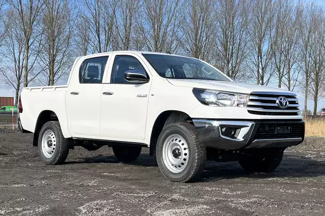 Toyota Hilux 2.4D