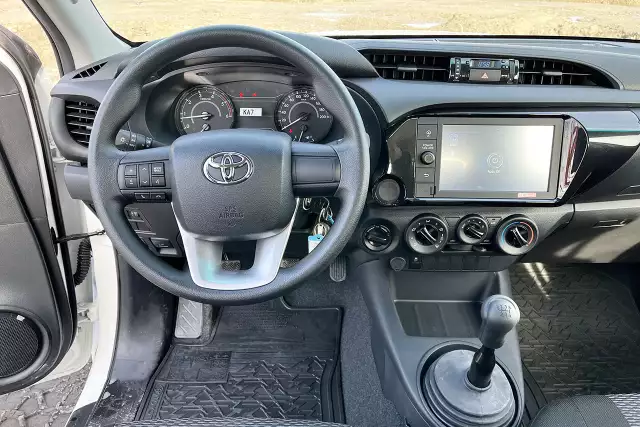 Toyota Hilux 2.4D